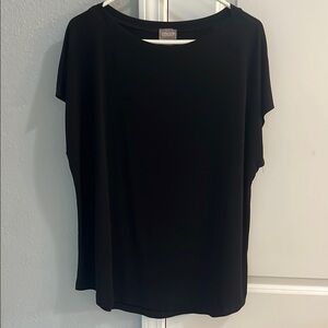 Chico's Black Relaxed Short Sleeve Tee